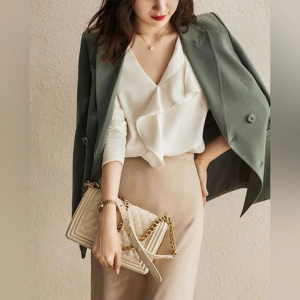 White romantic v neck ruffle blouse - Picture 3 of 10